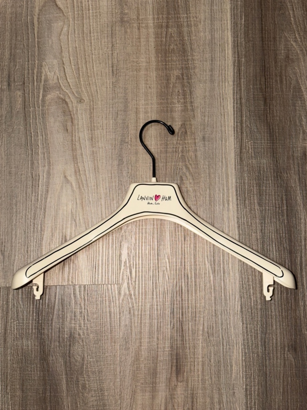 🤍 💯 LANVIN X H&M HANGER 🤍